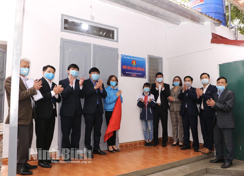 Khánh thành "Nhà Khăn quàng đỏ" cho học sinh có hoàn cảnh khó khăn