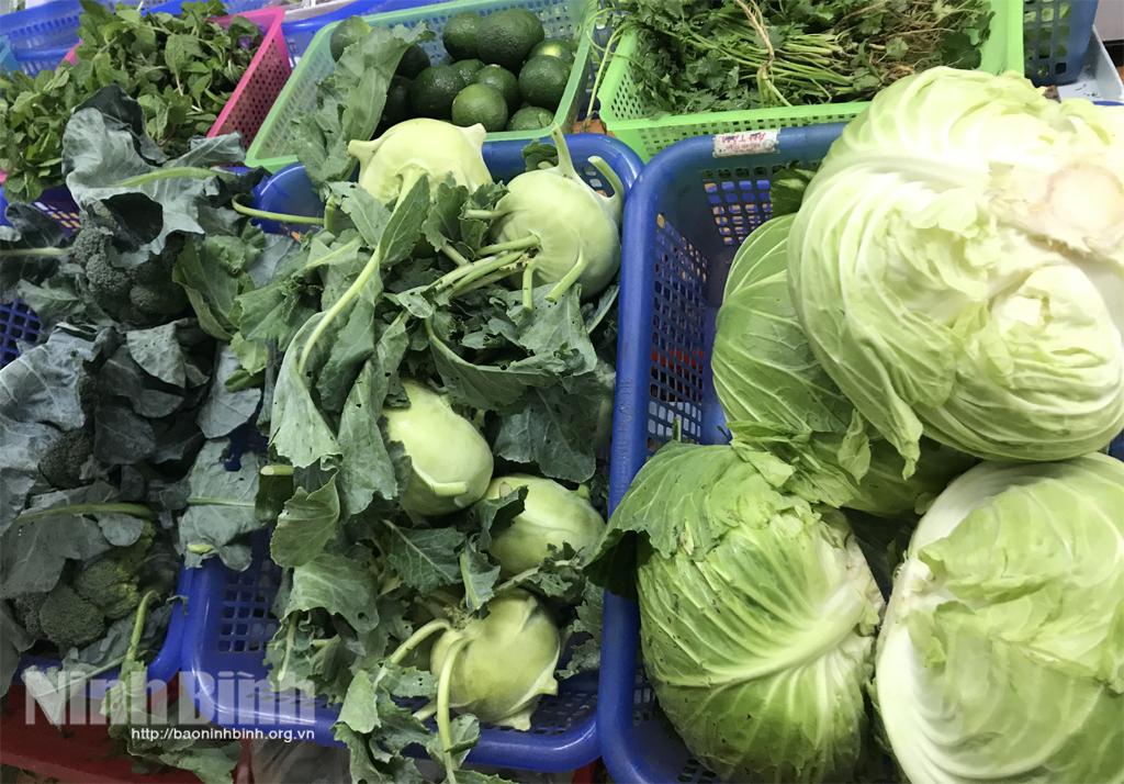 Sau Tết, thực phẩm dồi dào, giá cả ổn định