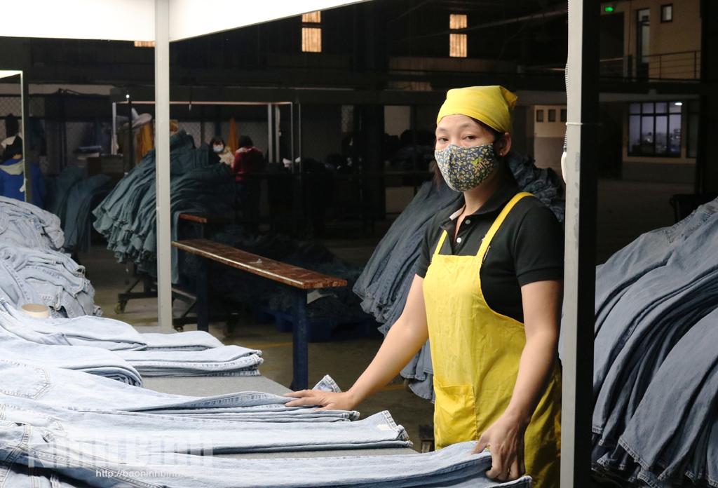 Phòng, chống dịch COVID-19: Công đoàn đồng hành cùng doanh nghiệp bảo vệ người lao động