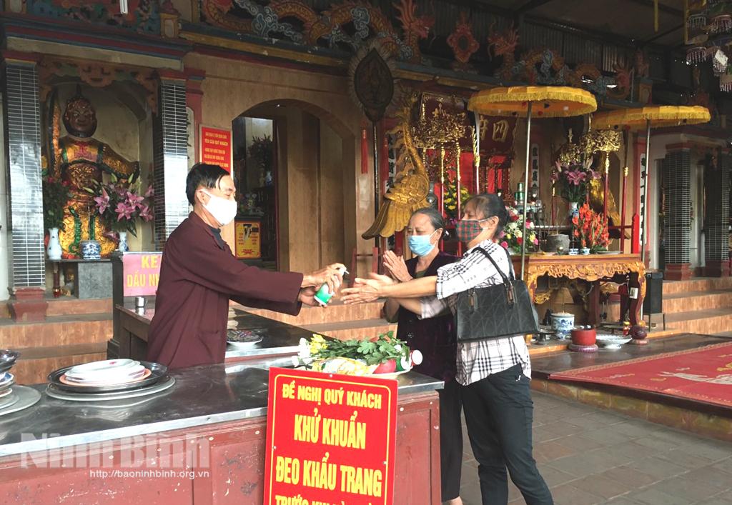 Tam Điệp, tăng cường phòng chống dịch COVID-19 tại các điểm văn hóa tâm linh