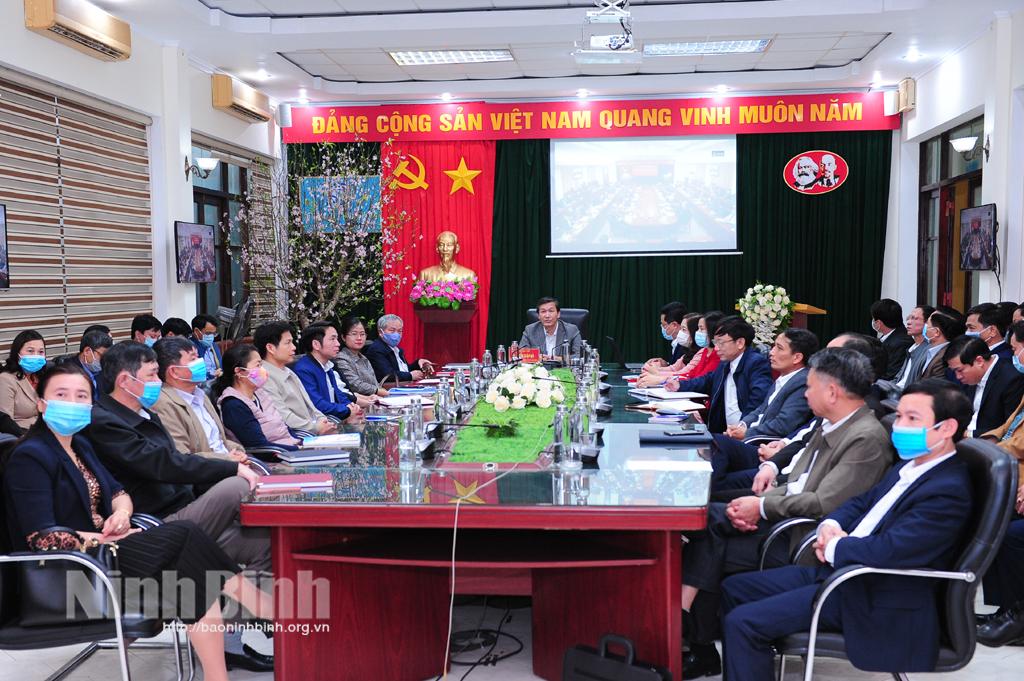 Hội nghị báo cáo viên Trung ương tháng 1