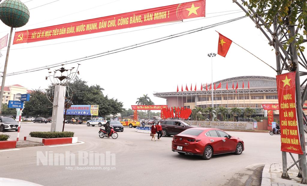 Thành phố Ninh Bình chỉnh trang đô thị đón Tết Tân Sửu
