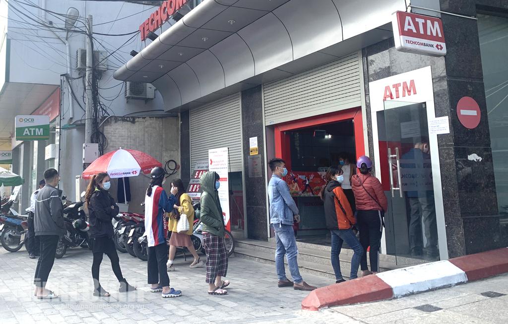 Đảm bảo hệ thống ATM hoạt động thông suốt trong dịp Tết