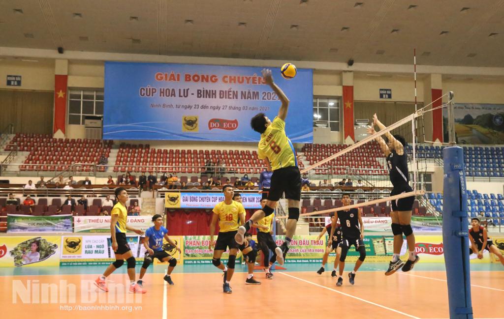 8 đội bóng mạnh vào tứ kết giải bóng chuyền Cup Hoa Lư - Bình Điền năm 2021