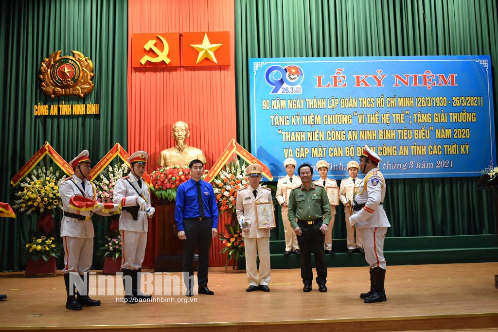 Bí thư chi đoàn tiêu biểu trong lực lượng Công an