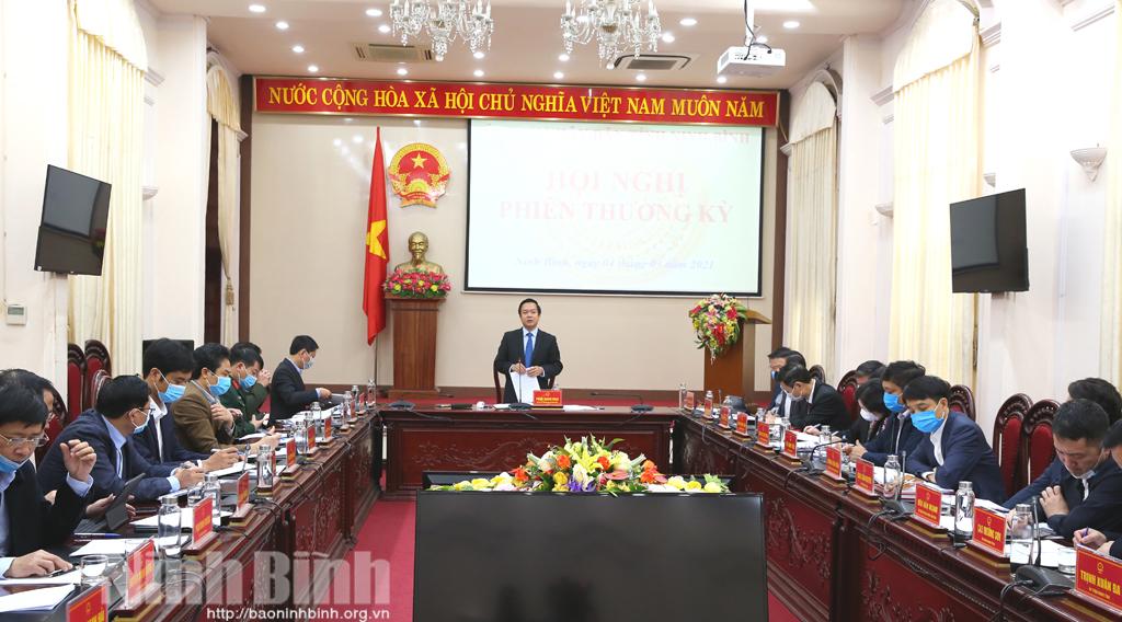 UBND tỉnh họp phiên thường kỳ tháng 3