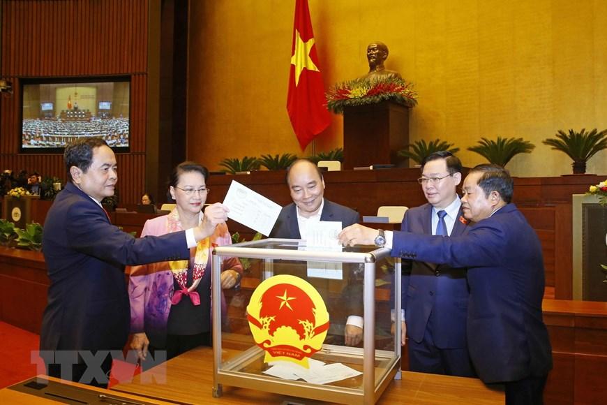 Kỳ họp thứ 11, Quốc hội khóa XIV: Bầu các Phó Chủ tịch Quốc hội