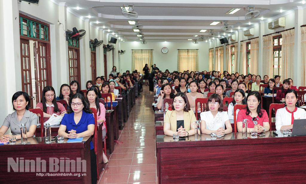 Bồi dưỡng kiến thức, kỹ năng cho nữ ứng cử viên đại biểu HĐND cấp xã nhiệm kỳ 2021-2026
