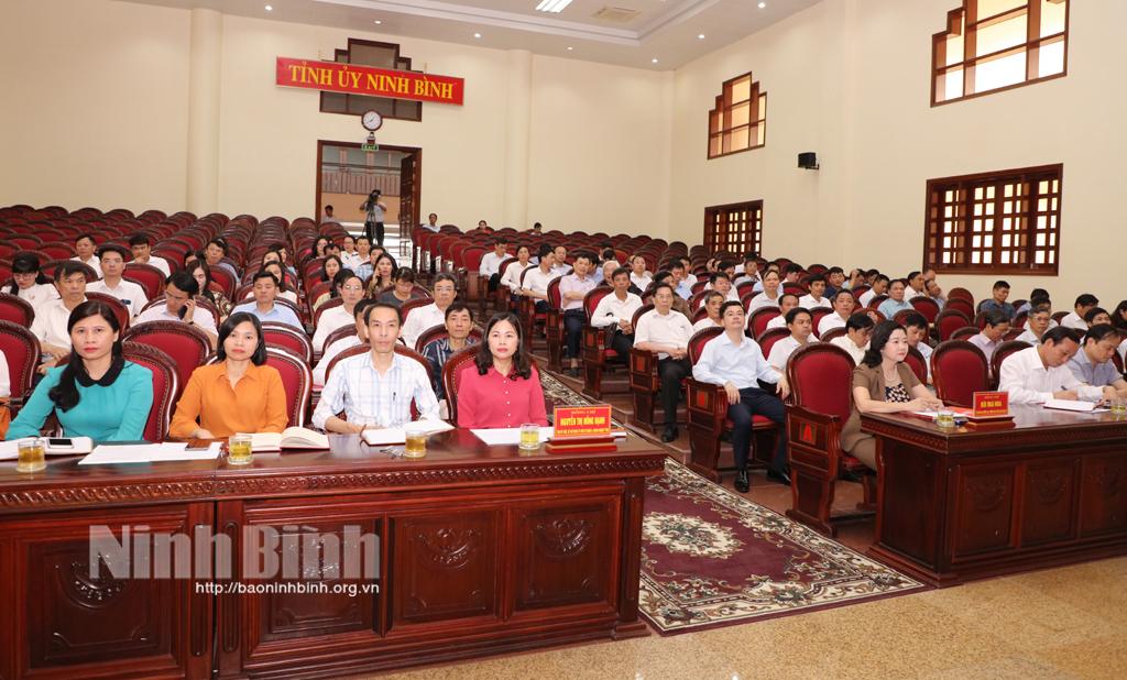 Đảng ủy Khối Cơ quan và Doanh nghiệp tỉnh sơ kết 5 năm thực hiện Chỉ thị 05 của Bộ Chính trị