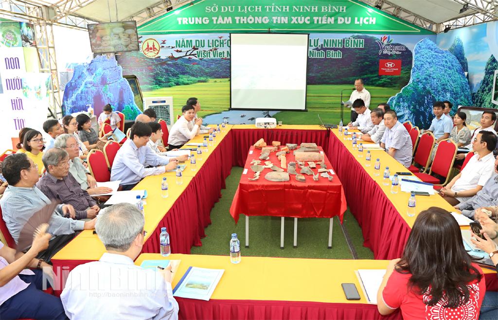 Từ Văn hóa Thung lũng qua Văn hóa Kinh kỳ trên đất Hoa Lư