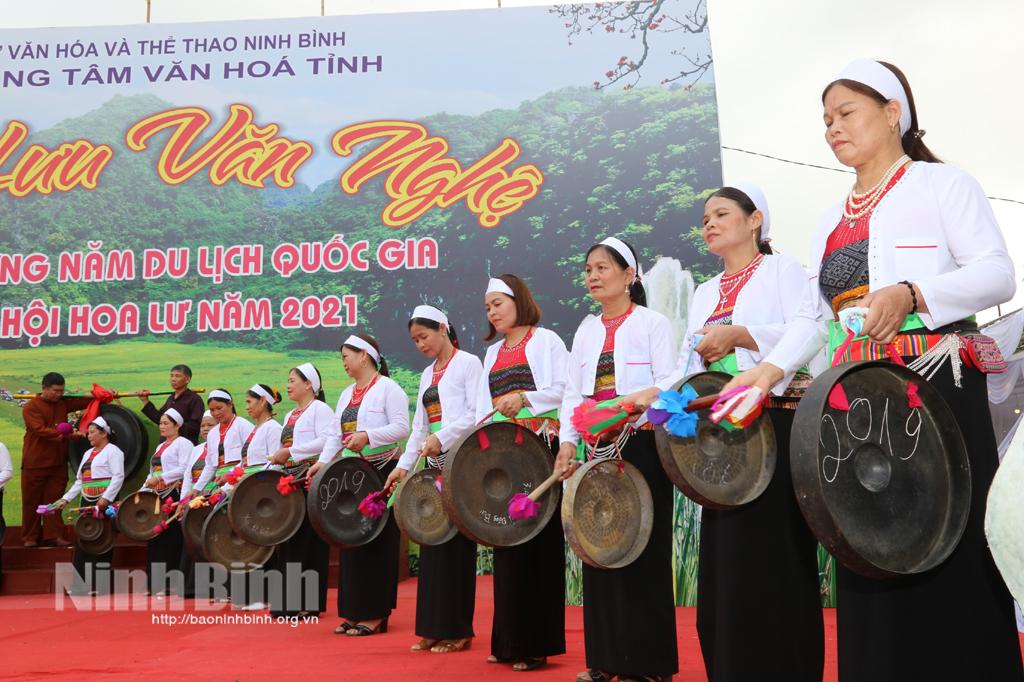 "Lời của chiêng" giữa không gian sắc màu văn hóa Cố đô