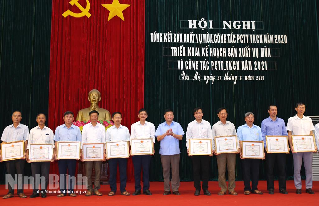 Yên Mô triển khai kế hoạch sản xuất vụ mùa và phương án PCTT, TKCN năm 2021