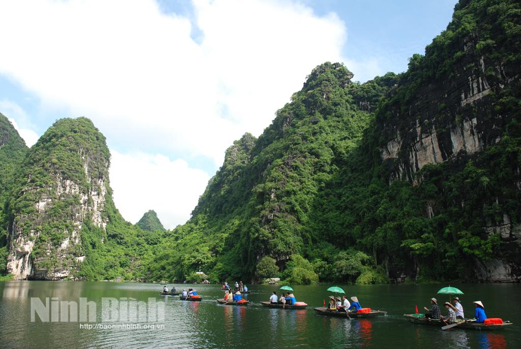 Tạm hoãn tổ chức Lễ hội Tràng An 2021