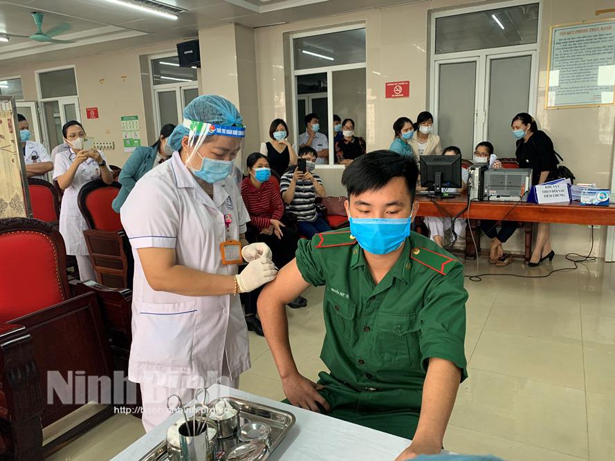 Các trường hợp được tiêm phòng vắc xin COVID-19 đều an toàn