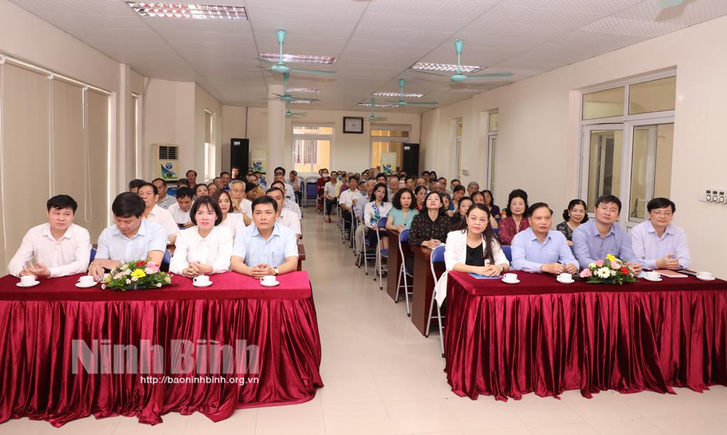 100% cử tri nơi cư trú đồng ý giới thiệu đồng chí Nguyễn Thị Thu Hà ứng cử đại biểu Quốc hội khóa XV