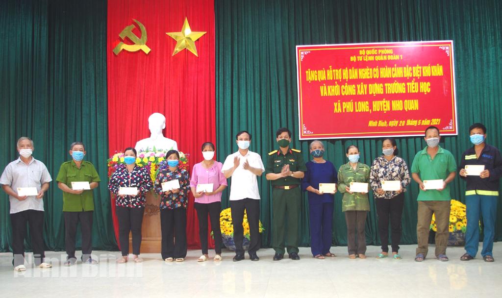 Lữ đoàn Phòng không 241 hỗ trợ 1,5 tỷ đồng xây dựng phòng học cho Trường Tiểu học xã Phú Long