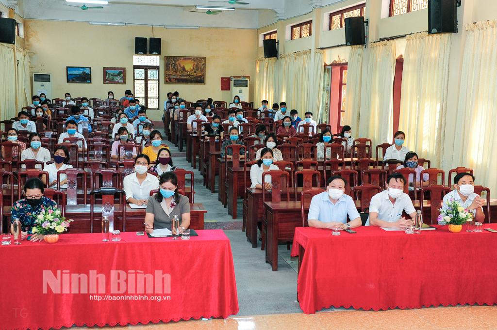 Khai giảng lớp đào tạo cán bộ lãnh đạo, quản lý cơ sở (hệ trung cấp lý luận chính trị) tập trung khóa VII