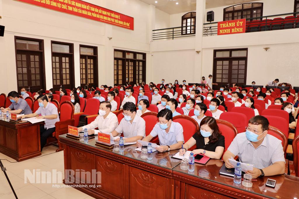 Tiếp xúc giữa cử tri với những người ứng cử đại biểu Quốc hội và đại biểu HĐND tỉnh nhiệm kỳ 2021- 2026