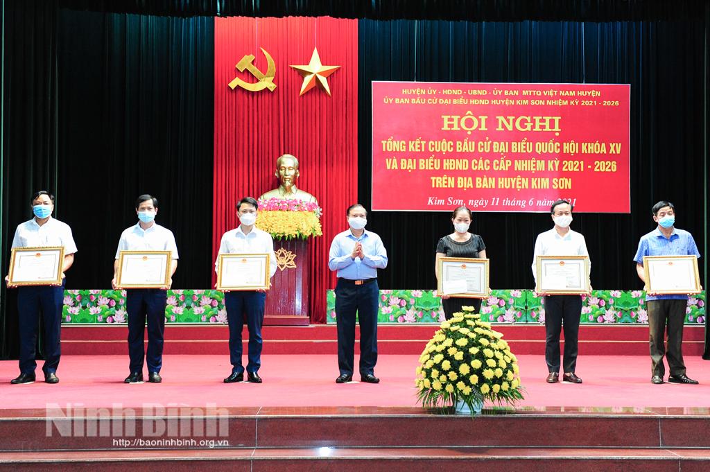 Các huyện, thành phố tổng kết cuộc bầu cử đại biểu Quốc hội khóa XV và đại biểu HĐND các cấp, nhiệm kỳ 2021-2026