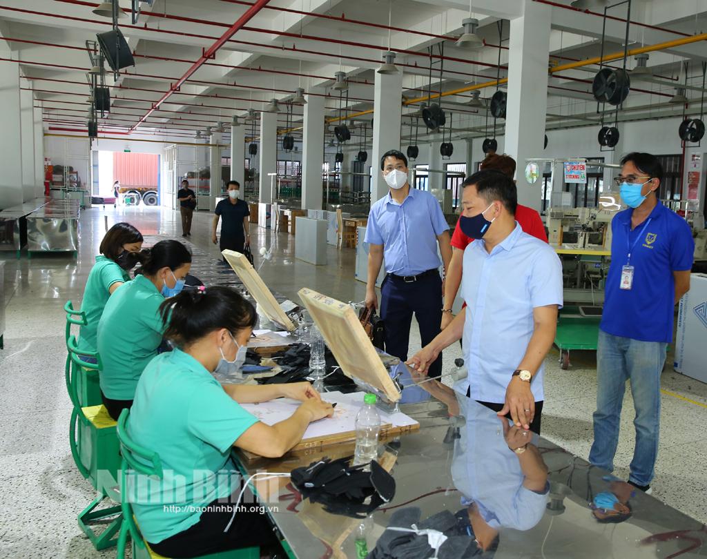 Quyết liệt thực hiện các giải pháp nâng cao chỉ số năng lực cạnh tranh cấp tỉnh