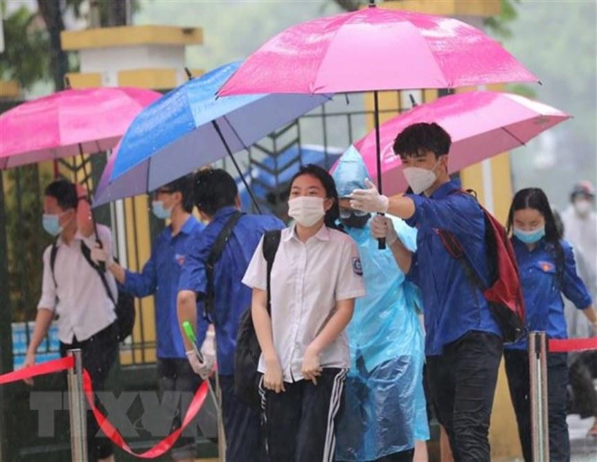 Bão số 2 suy yếu thành áp thấp nhiệt đới, đề phòng nguy cơ lũ quét