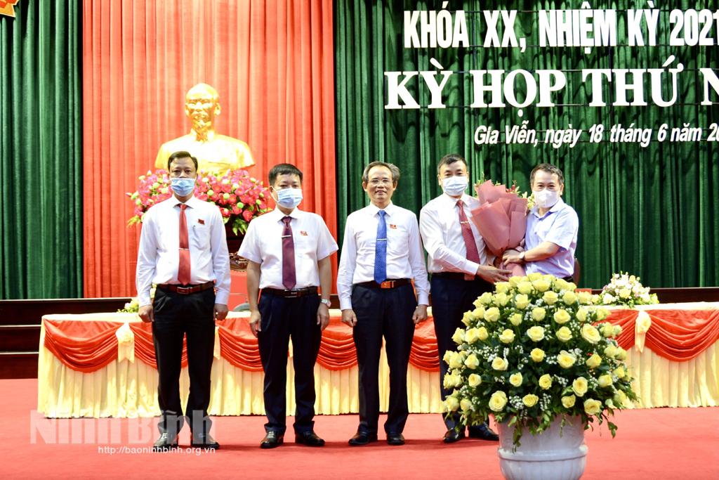 HĐND huyện Gia Viễn khóa XX, nhiệm kỳ 2021-2026 tổ chức kỳ họp thứ nhất