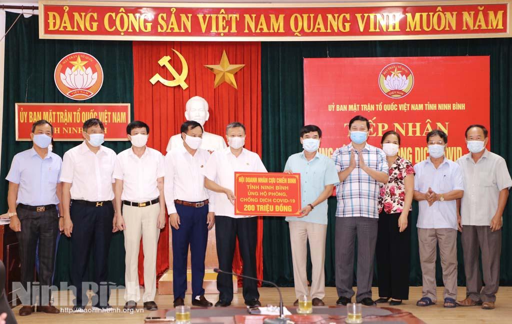 Ủy ban MTTQ Việt Nam tỉnh: Tiếp nhận ủng hộ phòng, chống dịch COVID-19