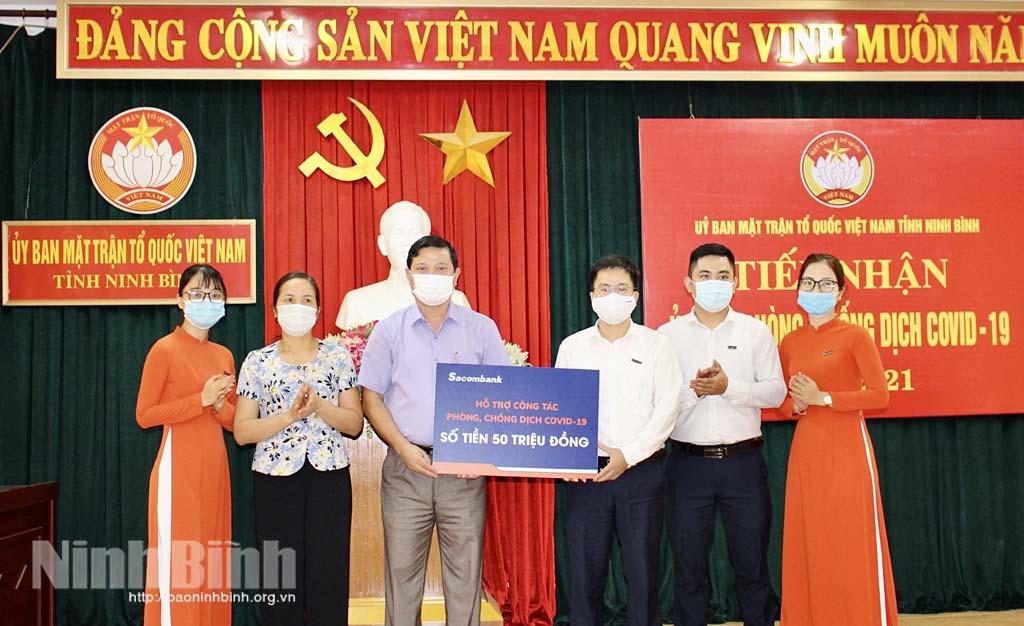 Ngân hàng Sacombank ủng hộ phòng, chống dịch COVID -19