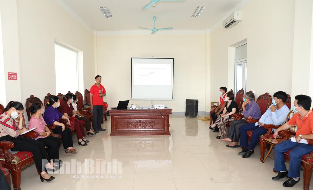 Tập huấn kỹ năng sơ cấp cứu cấp I cho cán bộ, tình nguyện viên Chữ thập đỏ huyện Yên Khánh