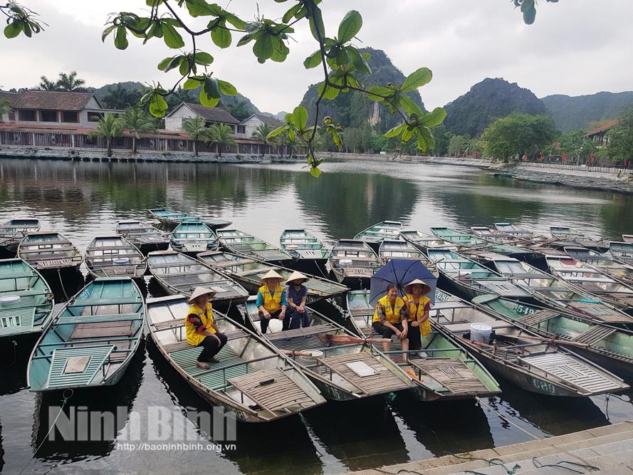 Ninh Bình: Từ 0 giờ ngày 18/7 tạm dừng một số hoạt động thể thao, giải trí, dịch vụ, du lịch