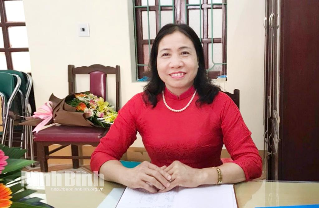 Nhà giáo ưu tú Đặng Kim Duyên - Tâm huyết với sự nghiệp giáo dục