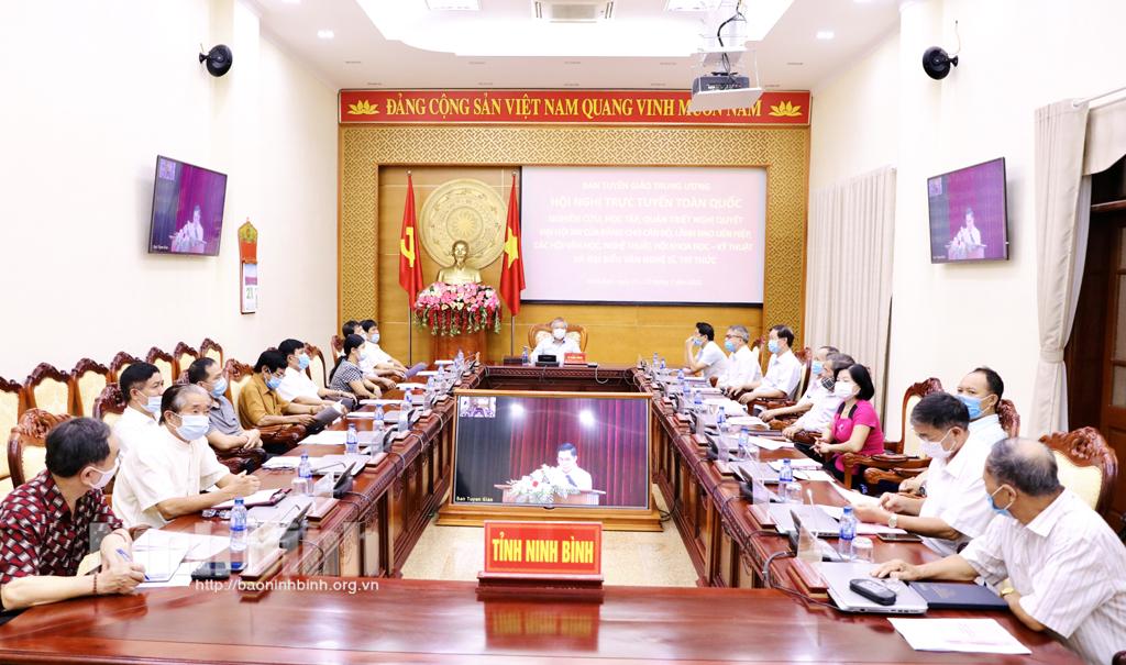 Nghiên cứu, học tập, quán triệt Nghị quyết Đại hội XIII của Đảng