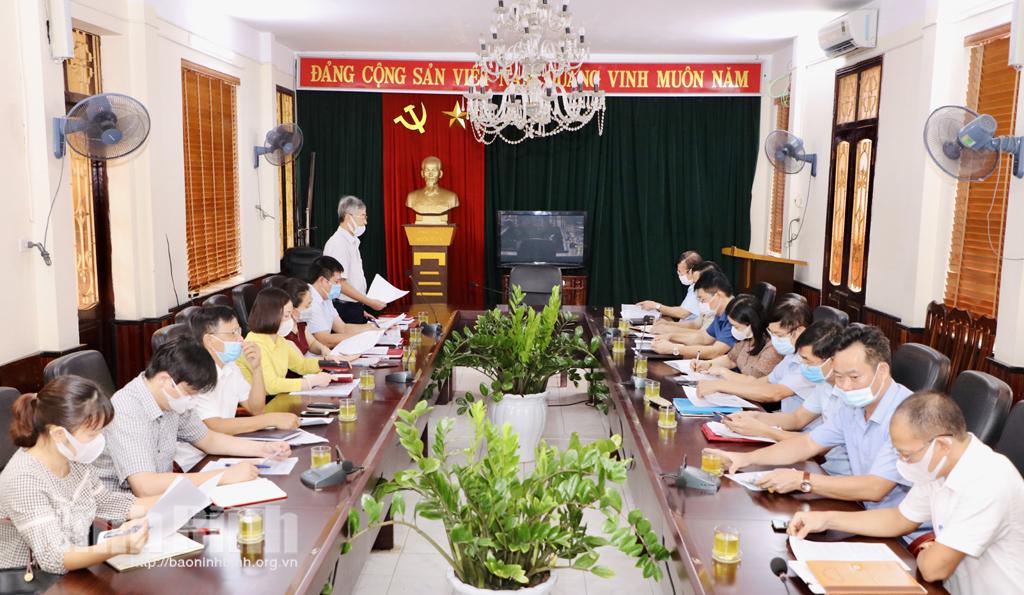Đoàn giám sát HĐND tỉnh làm việc với Sở Tài nguyên và Môi trường