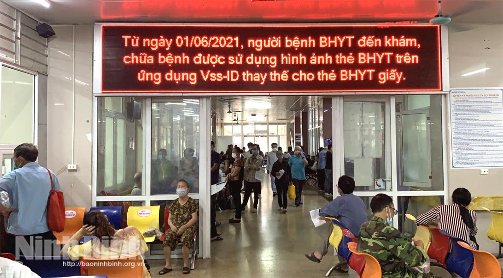 Nhiều tiện ích khi sử dụng hình ảnh thẻ BHYT trên ứng dụng VssID để khám, chữa bệnh