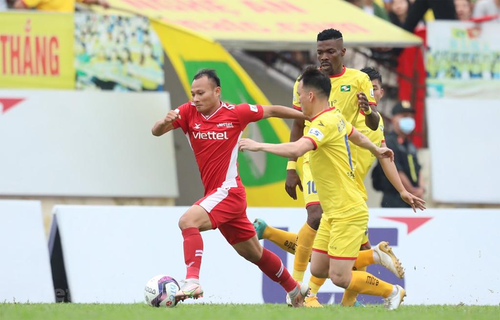 Tất cả câu lạc bộ V-League ủng hộ kế hoạch đá tập trung ở miền Bắc