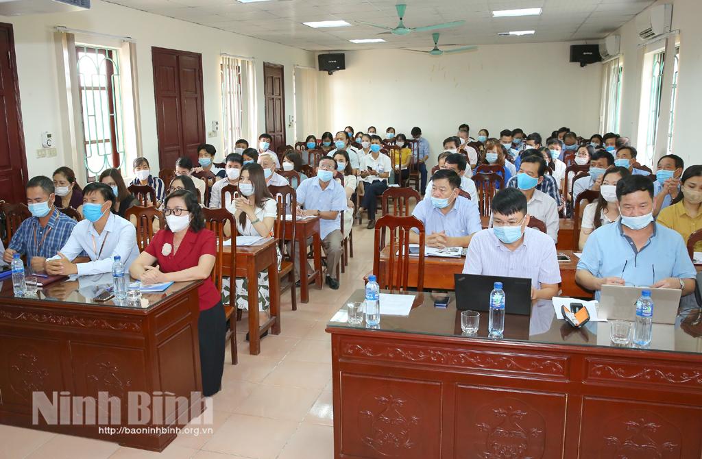 Gần 100 học viên được cập nhật kiến thức về lĩnh vực kinh tế tập thể, HTX