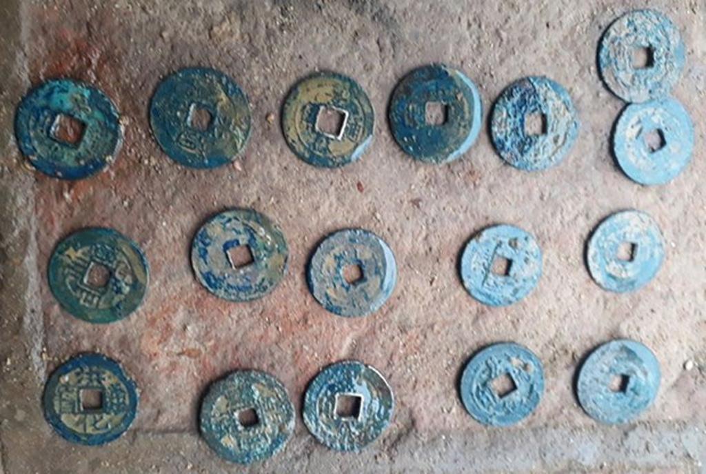 Phát hiện xưởng đúc tiền cổ nhất thế giới tại Trung Quốc