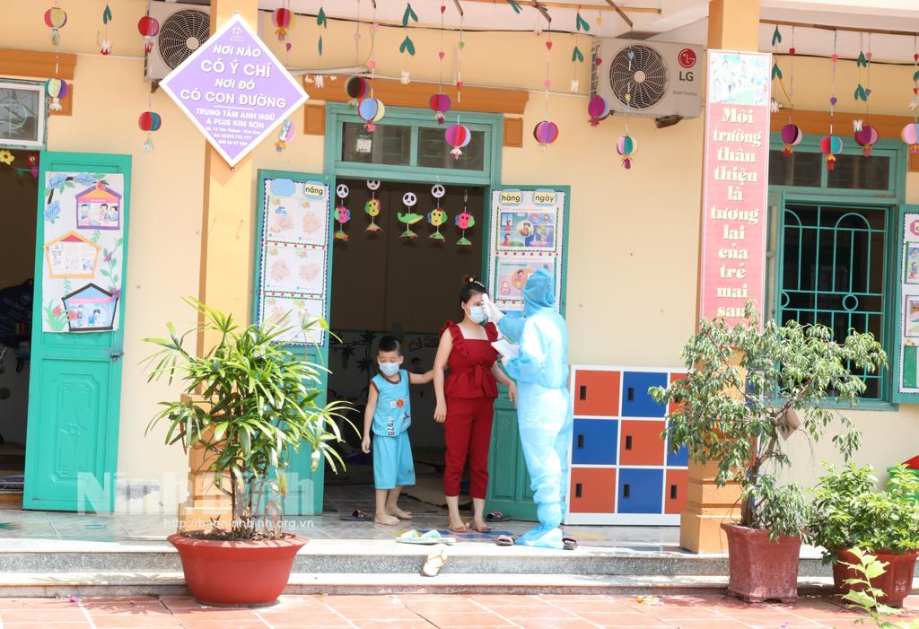 Nỗ lực cải thiện điều kiện làm việc, nâng cao mức sống cho công nhân lao động