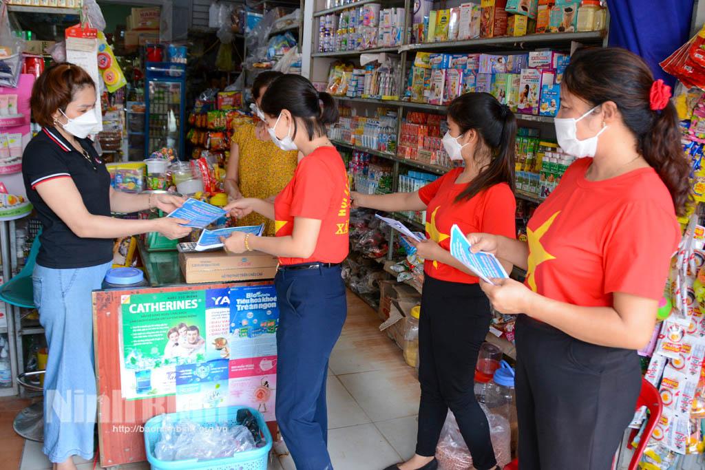 Phụ nữ Liên Sơn: Sáng tạo trong tuyên truyền phòng, chống dịch bệnh COVID-19