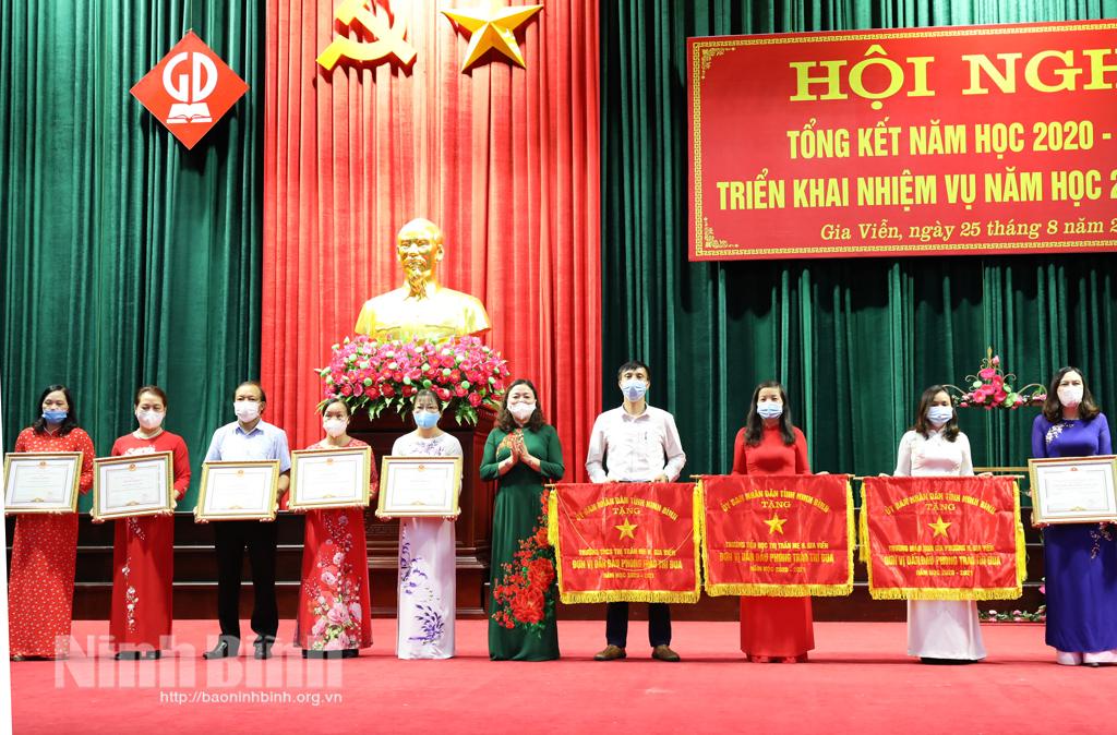 Gia Viễn triển khai nhiệm vụ năm học 2021-2022
