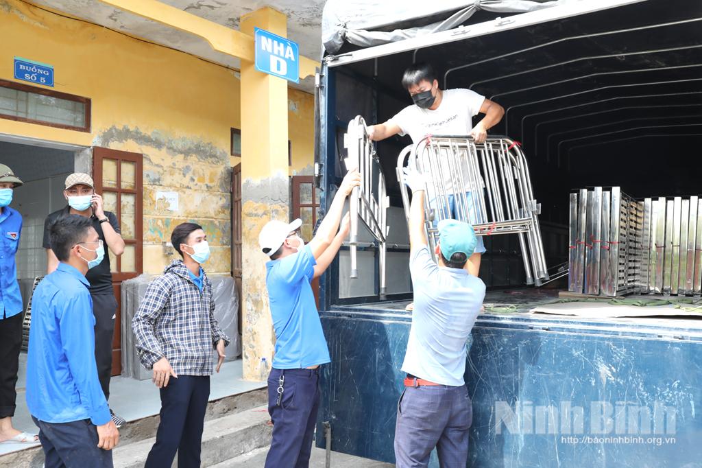 Kim Sơn, đoàn viên thanh niên cùng tham gia chống dịch COVID-19