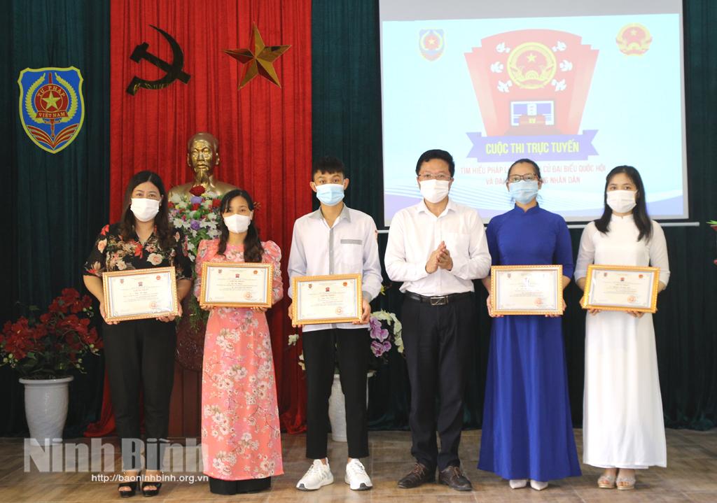 Tổng kết và trao giải Cuộc thi trực tuyến "Tìm hiểu pháp luật về bầu cử đại biểu Quốc hội và đại biểu HĐND"
