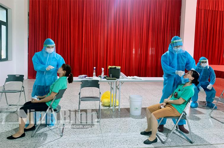 Phát huy sức mạnh cả hệ thống chính trị trong công tác phòng, chống dịch COVID-19