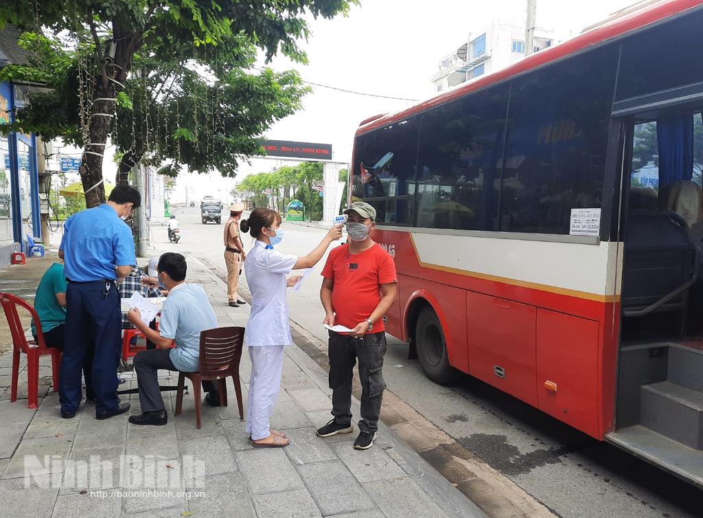 Từ 0h ngày 11/8: Điều chỉnh phương án phân luồng kiểm soát dịch COVID -19 trên tuyến giao thông