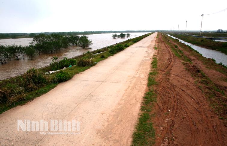 Bảo vệ đê điều- Nhiệm vụ cấp bách và lâu dài: Kỳ 3: Nâng cao hiệu quả công tác quản lý, bảo vệ đê điều