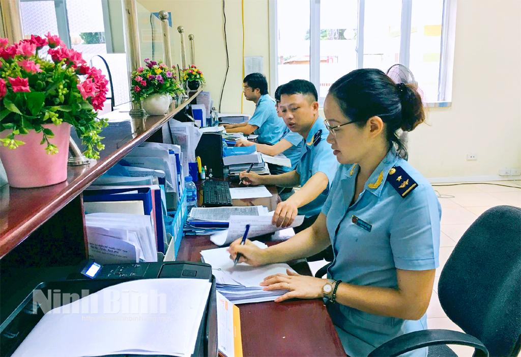 Chuyển đổi số trong lĩnh vực Hải quan: Tạo điều kiện thuận lợi cho doanh nghiệp thông quan hàng hóa