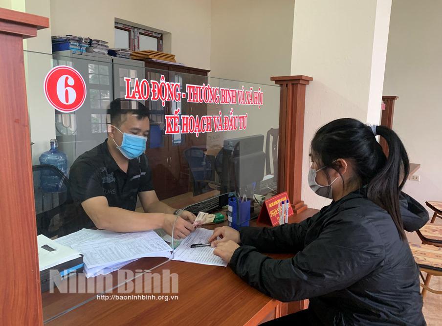 Thành phố Ninh Bình khẩn trương hỗ trợ người dân bị ảnh hưởng bởi dịch COVID-19