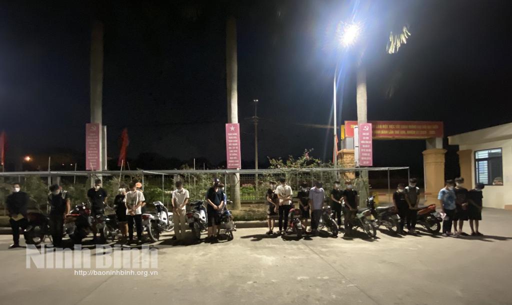 Triệu tập, làm rõ nhóm đối tượng đua xe trên tuyến giao thông