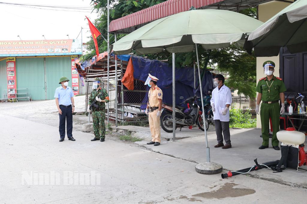 Ninh Bình thành lập Trung tâm Chỉ huy phòng, chống dịch COVID-19