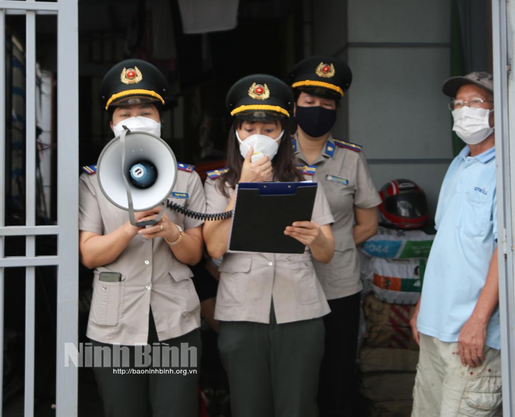 Cưỡng chế bàn giao tài sản thi hành án tại phường Ninh Sơn, thành phố Ninh Bình